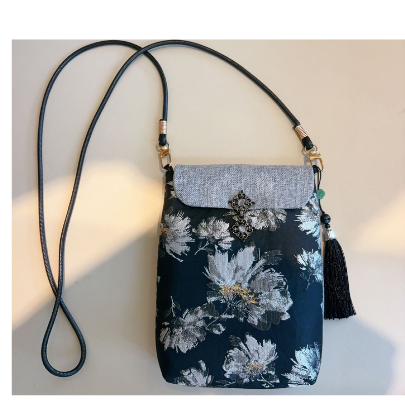 Embroidery Bag - Small Celllphone Bags Chinese National Silk