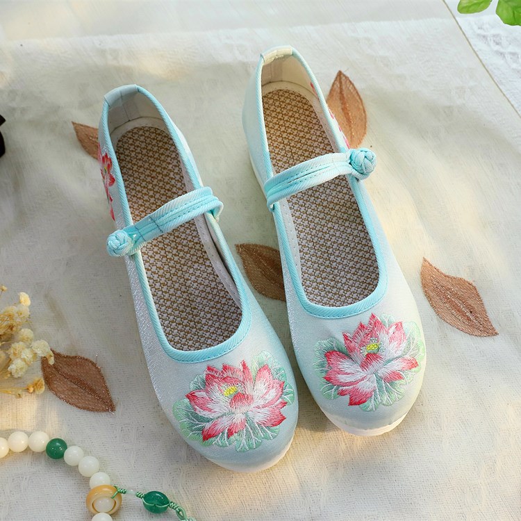 2026 Women's White & Green Lot - Embroidery Fabric ulasan dan harga