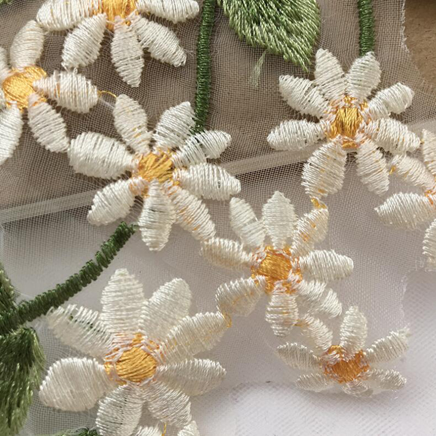 1Pairs Green Leaf Daisy Flower - Embroidery Daisy Flower ulasan dan harga