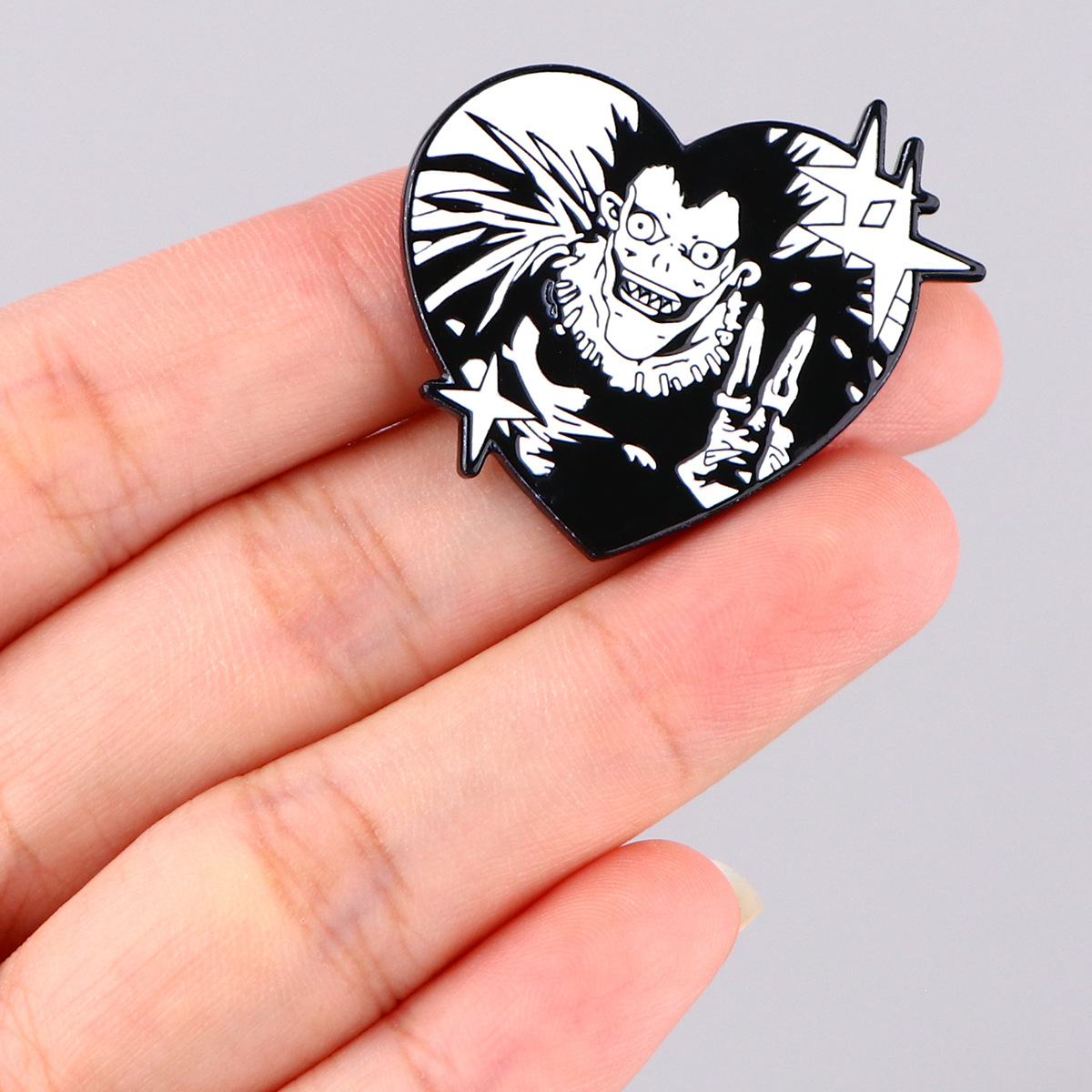 Death Note Alloy Enamel Brooch - Embroidery Textile ulasan dan harga